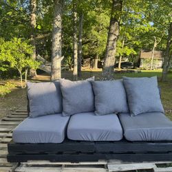 Single Outdoor Lounge Couch 