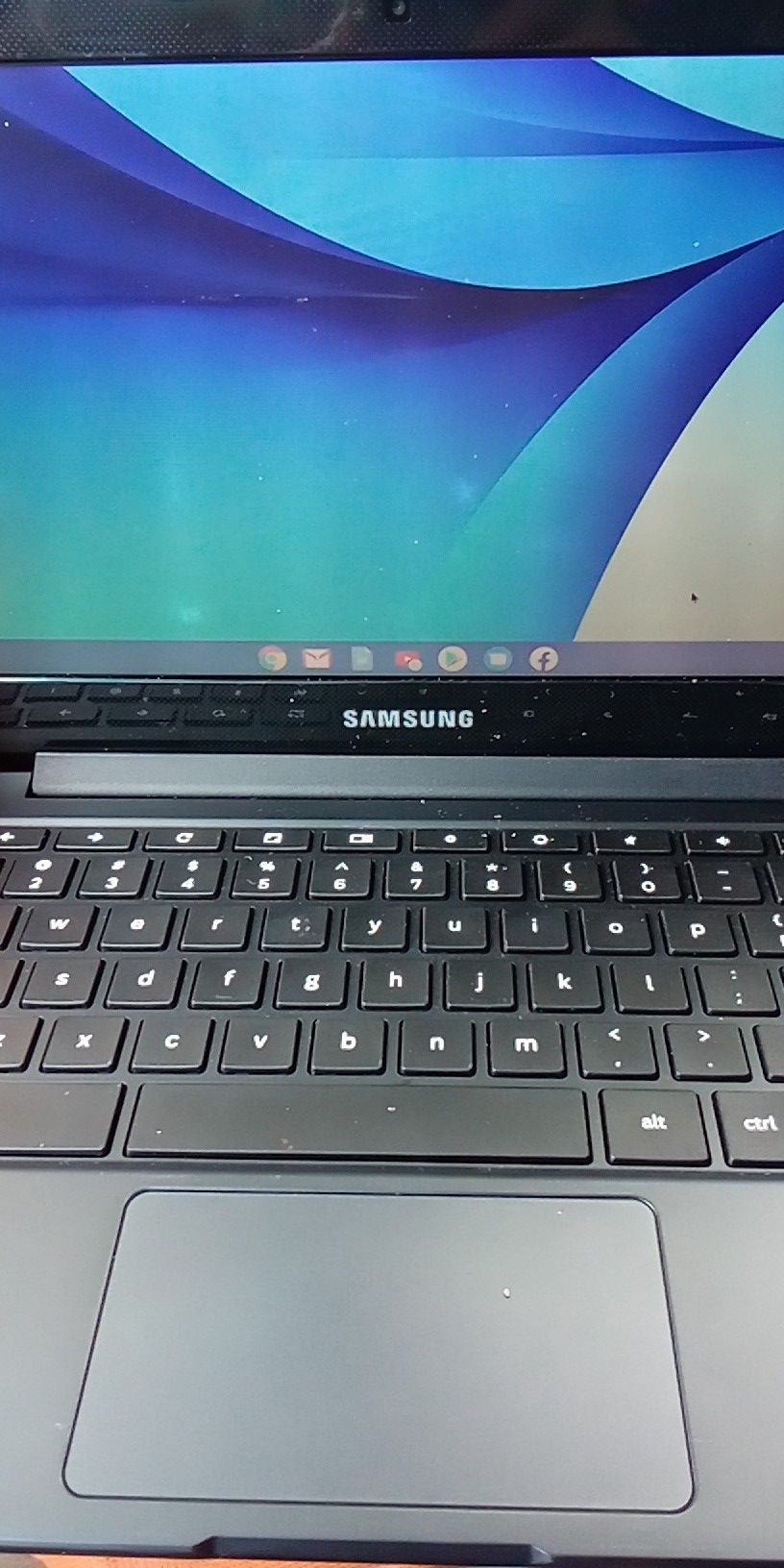 SAMSUNG NOTEBOOK model: XE500C13