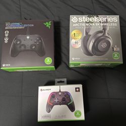 Xbox/PC Headset & Controllers