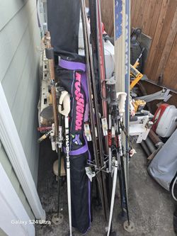 Snow Skis