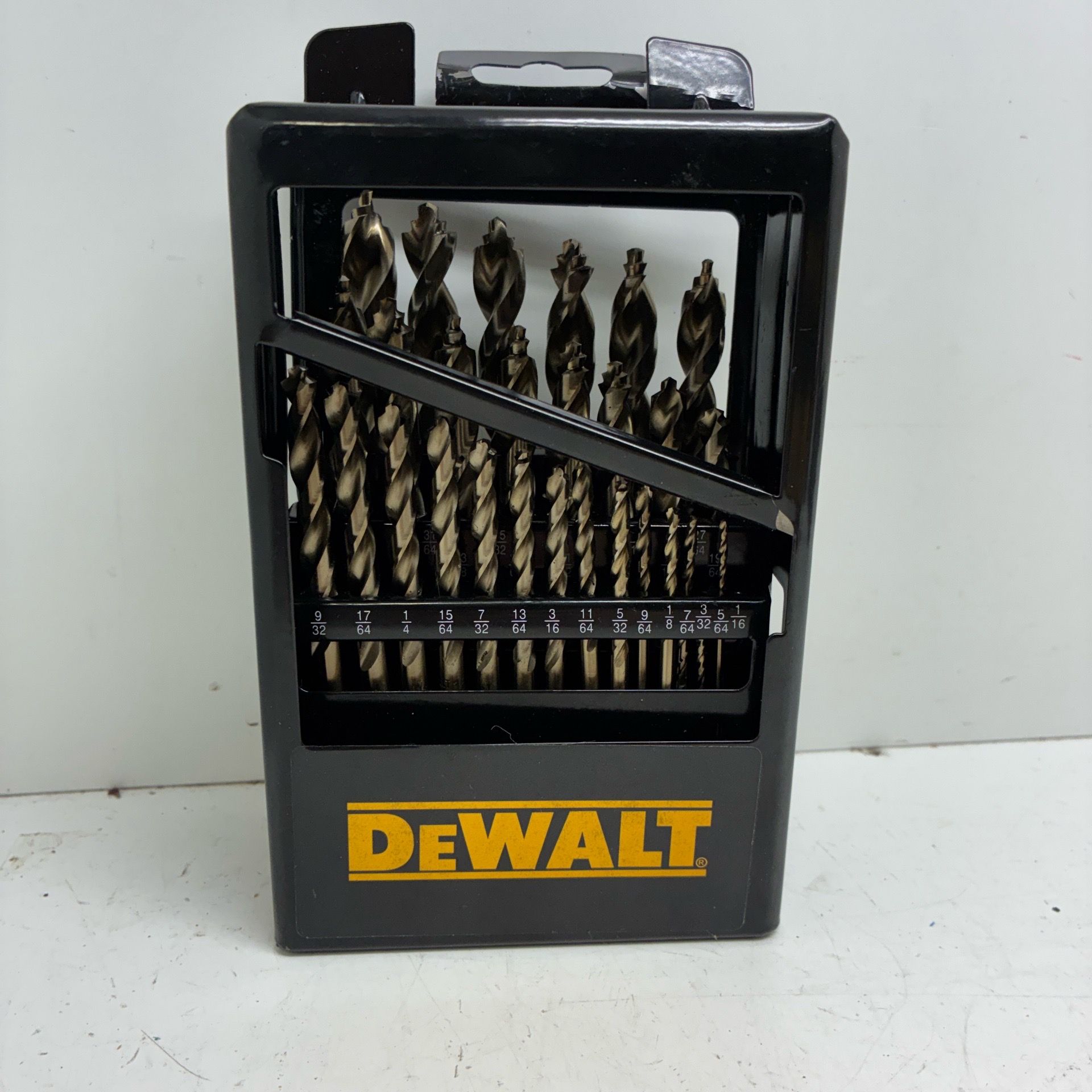 Dewalt Cobalt Alloy Steel Pilot Point Drill Bit Set 213744/11