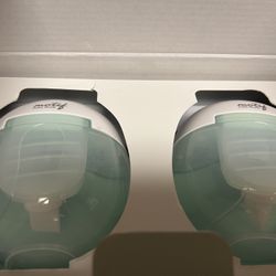 ❣️DEAL❣️ MOTIF Aura Glow Breast PUMPS ❣️DEAL❣️