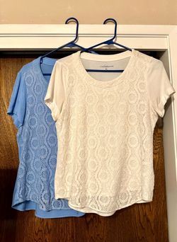 Croft & Barrow Women’s Size PS White and Blue Lacy Blouses