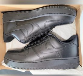 BLACK AIR FORCE 1 MENS SZ 9.5 BRAND NEW