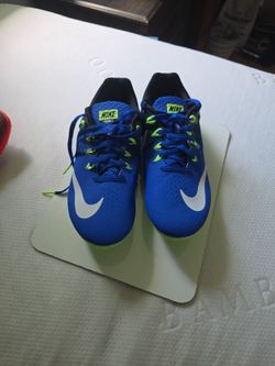 Spikes Running Shoes