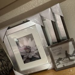 Brand New Pictures Frames