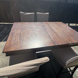 Table and 4 chairs