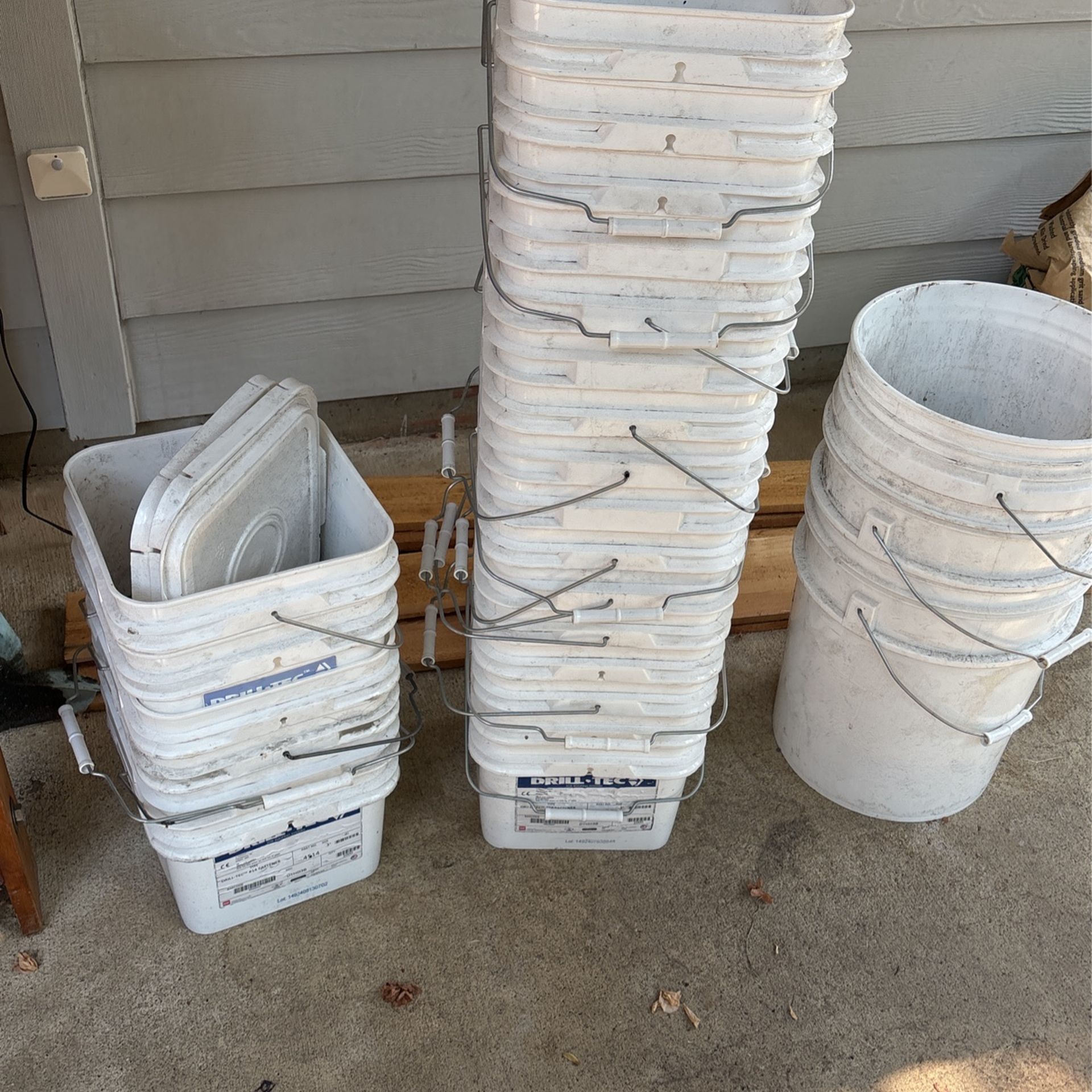 DRILL-TEC for Roofing Buckets