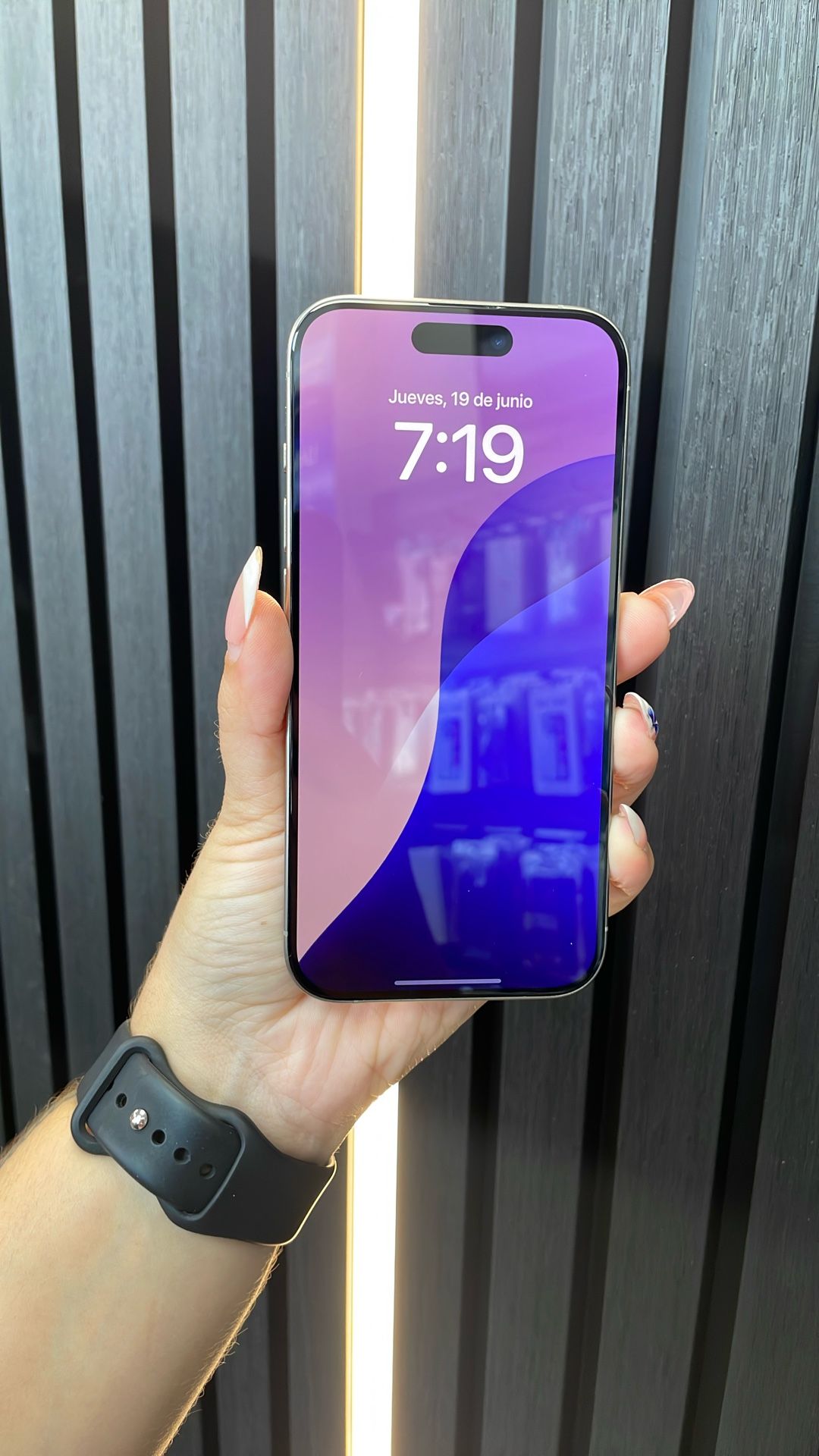iPhone 15 Pro 256 GB Unlocked