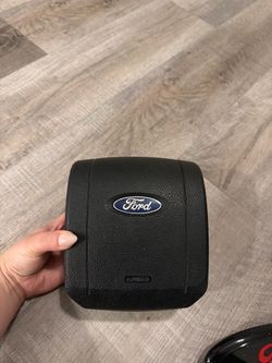 Ford F-150 2004-2008 OEM Driver Airbag Steering Wheel