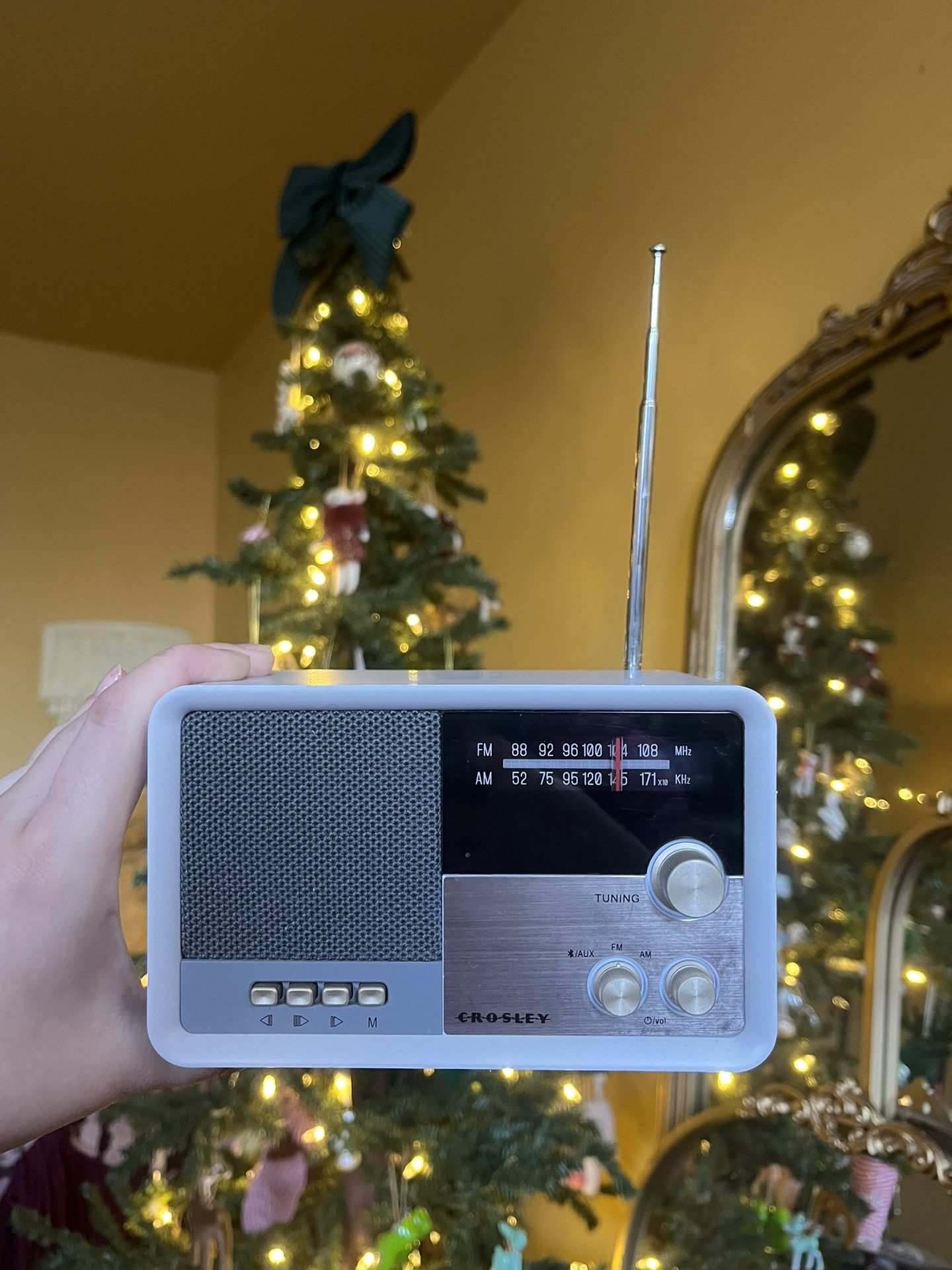 Crosley Retro Bluetooth Speaker/Radio