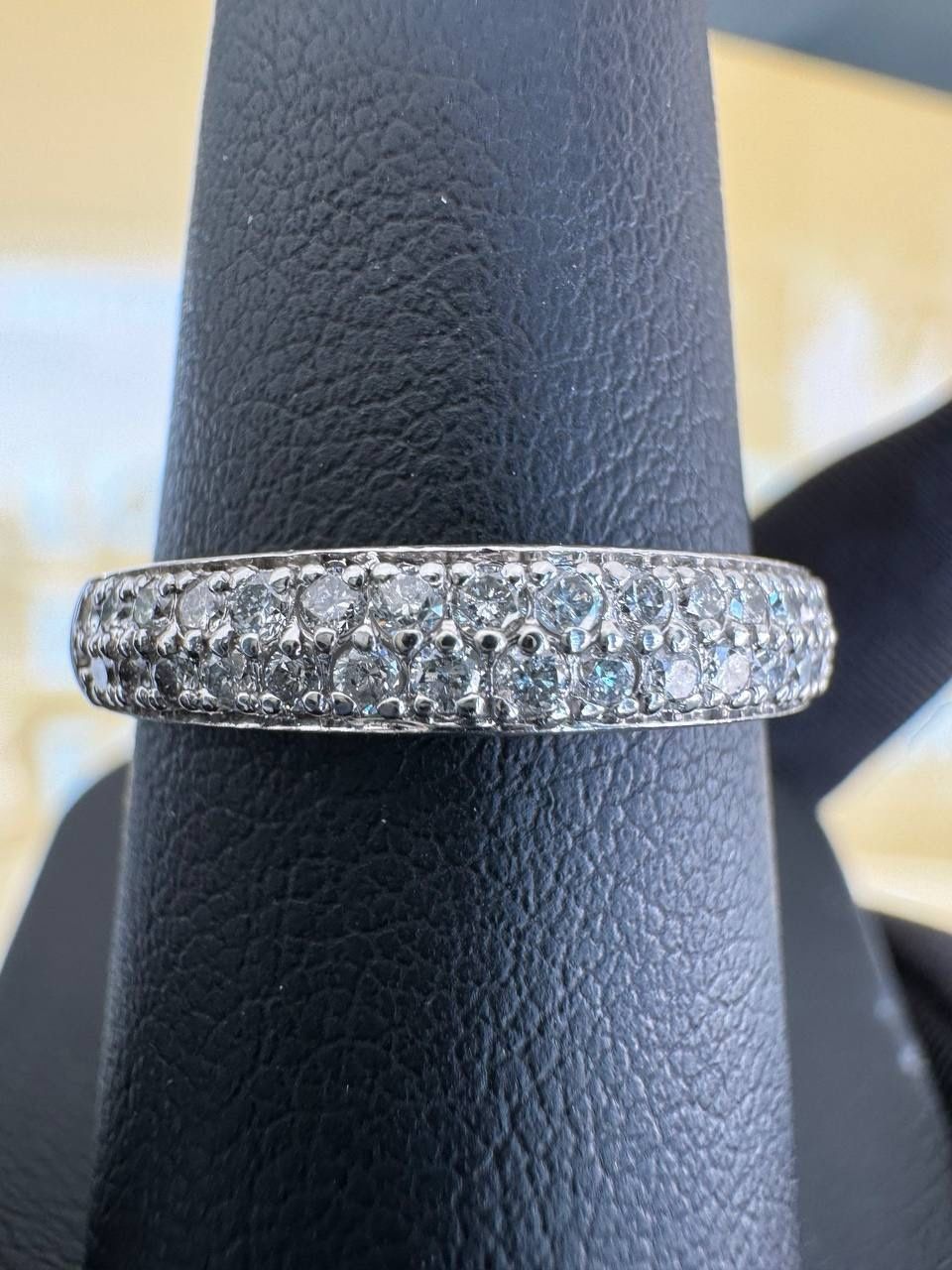 14k solid white gold diamond ring