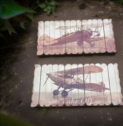 Vintage Aviation Wall Art with Airplane Design