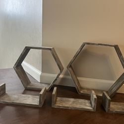 Decorative Shelving Set