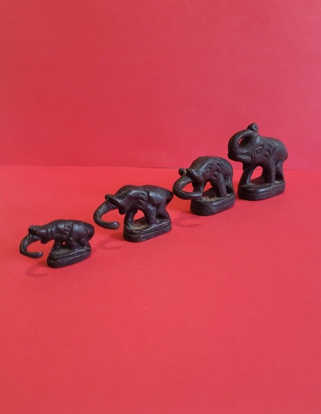 Vintage Elephant Opium Weights Interlocking Trunks Tails Lot Of 4 Metal.
