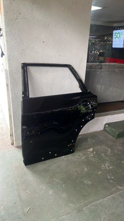 2022 2023 2024 2025 NISSAN PATHFINDER LEFT DRIVER REAR DOOR SHELL  OEM BLACK
