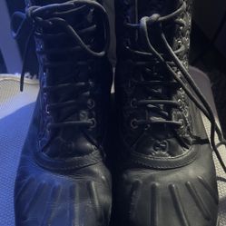 GUCCI Women's Quilted Black Boots 11