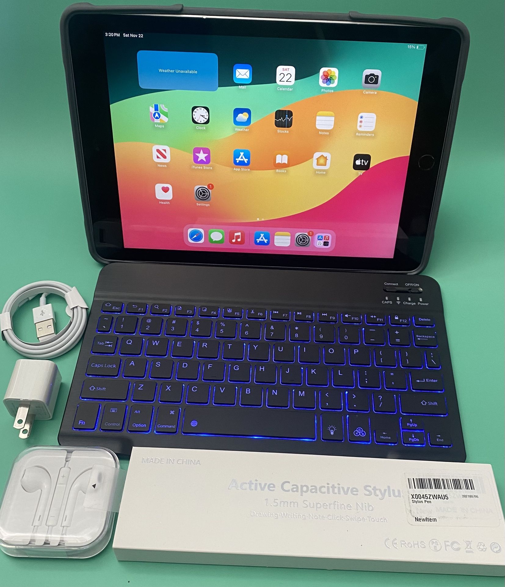 📱 Apple iPad 6th Generation – 9.7” Retina, 32GB + Stylus & Accessories