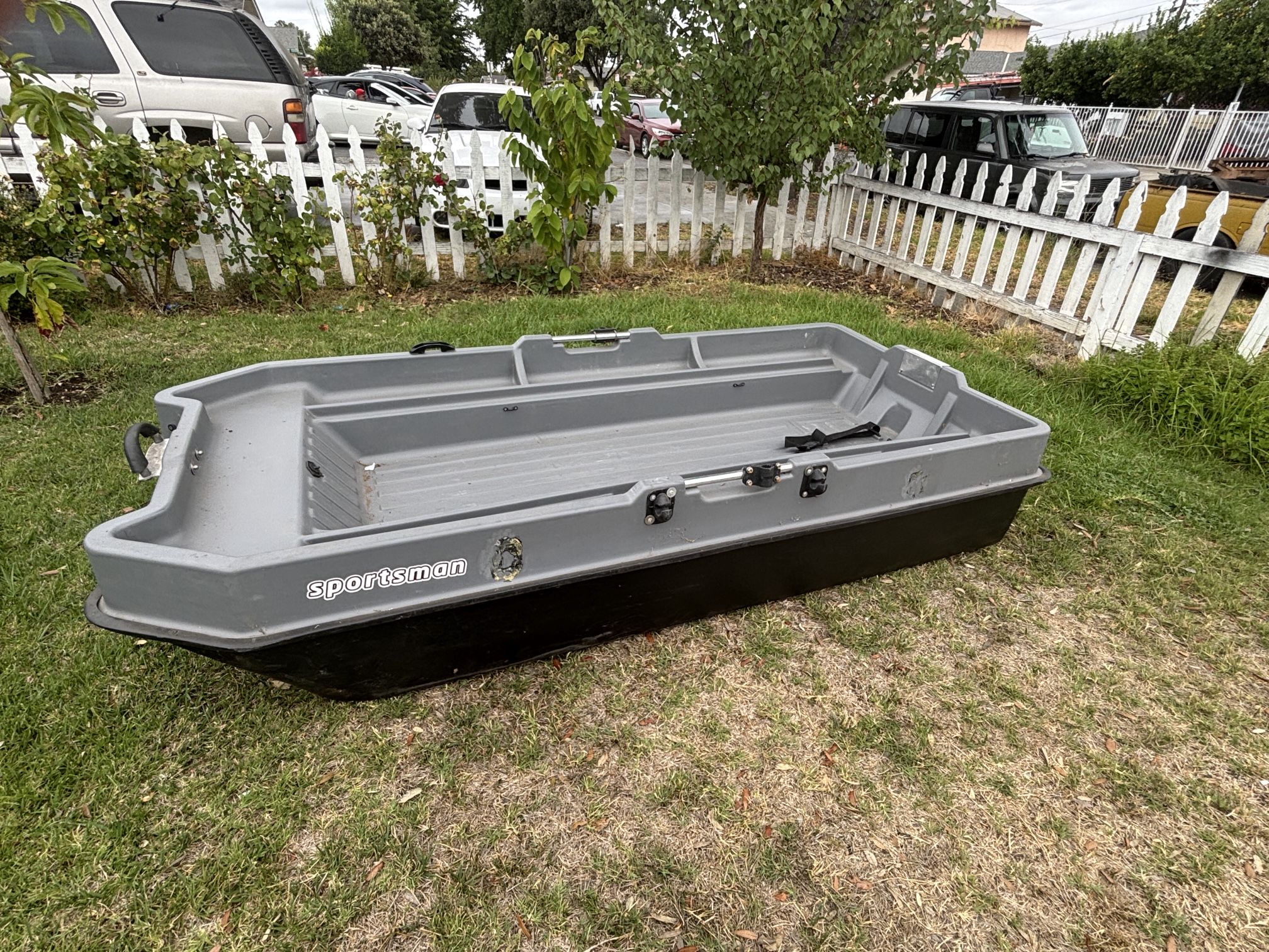 Plastic SportMan Boat