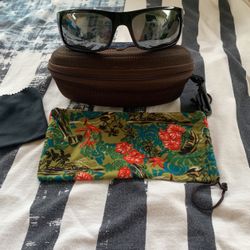 Maui Jim 202-02 Men's Sunglasses - Black