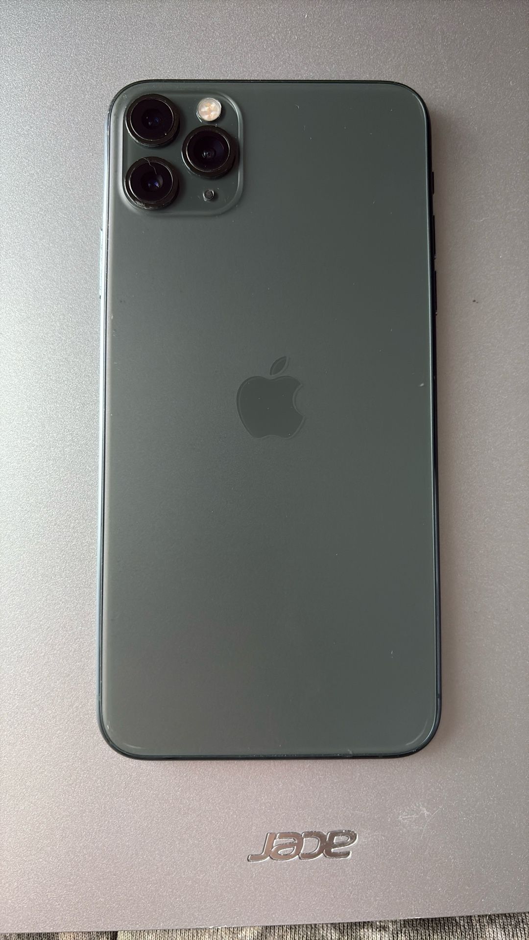 iPhone 11 Pro Max 64GB Unlocked - Midnight Green