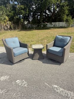 SunVilla Malibu 3-Piece Woven (like new) Seating Set from Costco