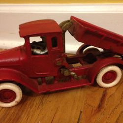 vintage arcade intl harvester red baby dump 1930