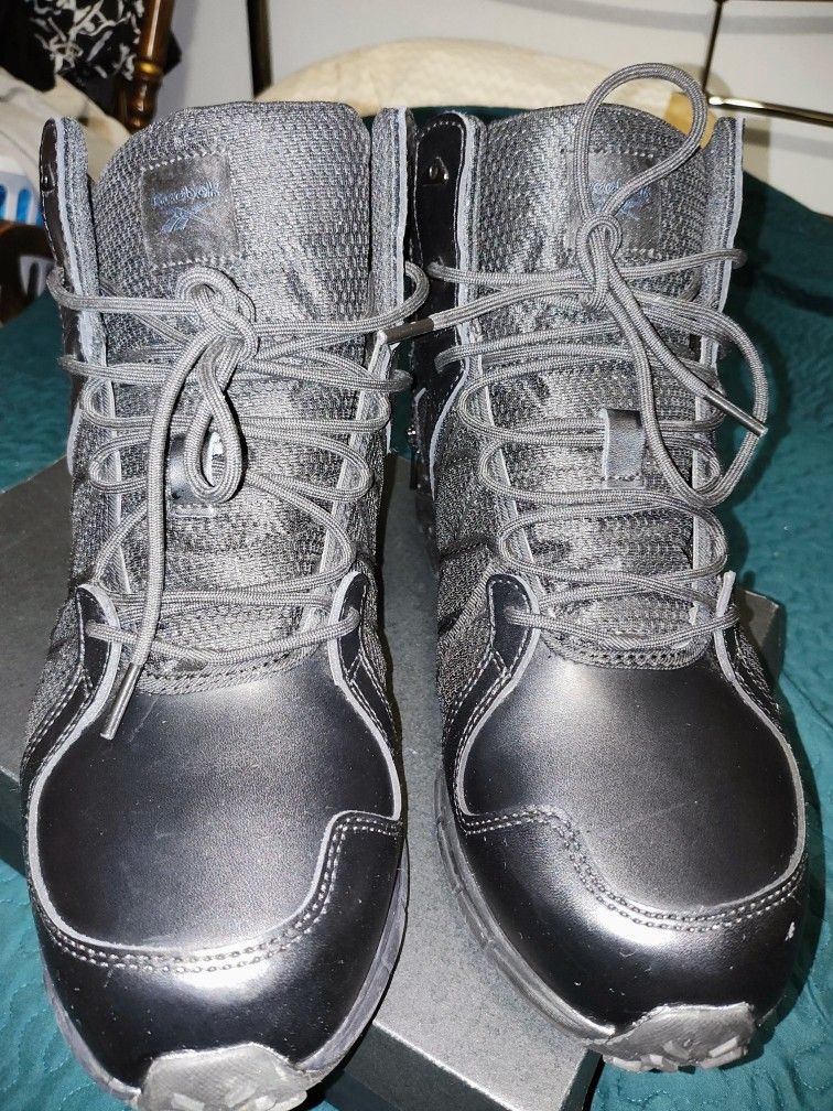 Size 11.5 Reebok Tactical Hiking Boots 