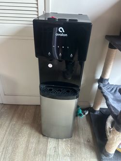 Water cooler dispenser bottom loading hot & cold avalon