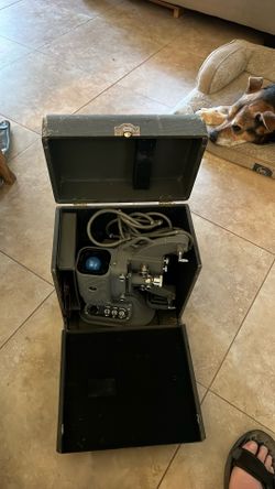 8 mm projector