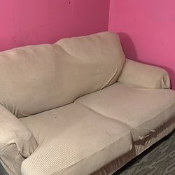 Couch And Dryer N Washer 