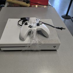 Xbox On S With Controller