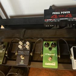 Guitar Amp And Pedals
