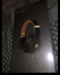 Wireless BEATs. New in the box