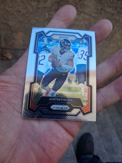 2023 Panini Prizm Football Justin Fields #48 Chicago Bears. Near Mint Condition