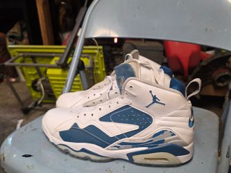 Air Jordan Mid-Top Sneakers White Blue