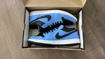 Jordan 1 Low - Blue and Black size 10