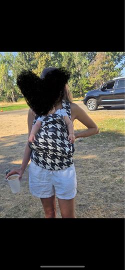 Momcozy baby carrier