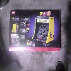 Pac-man Lego Set 10323