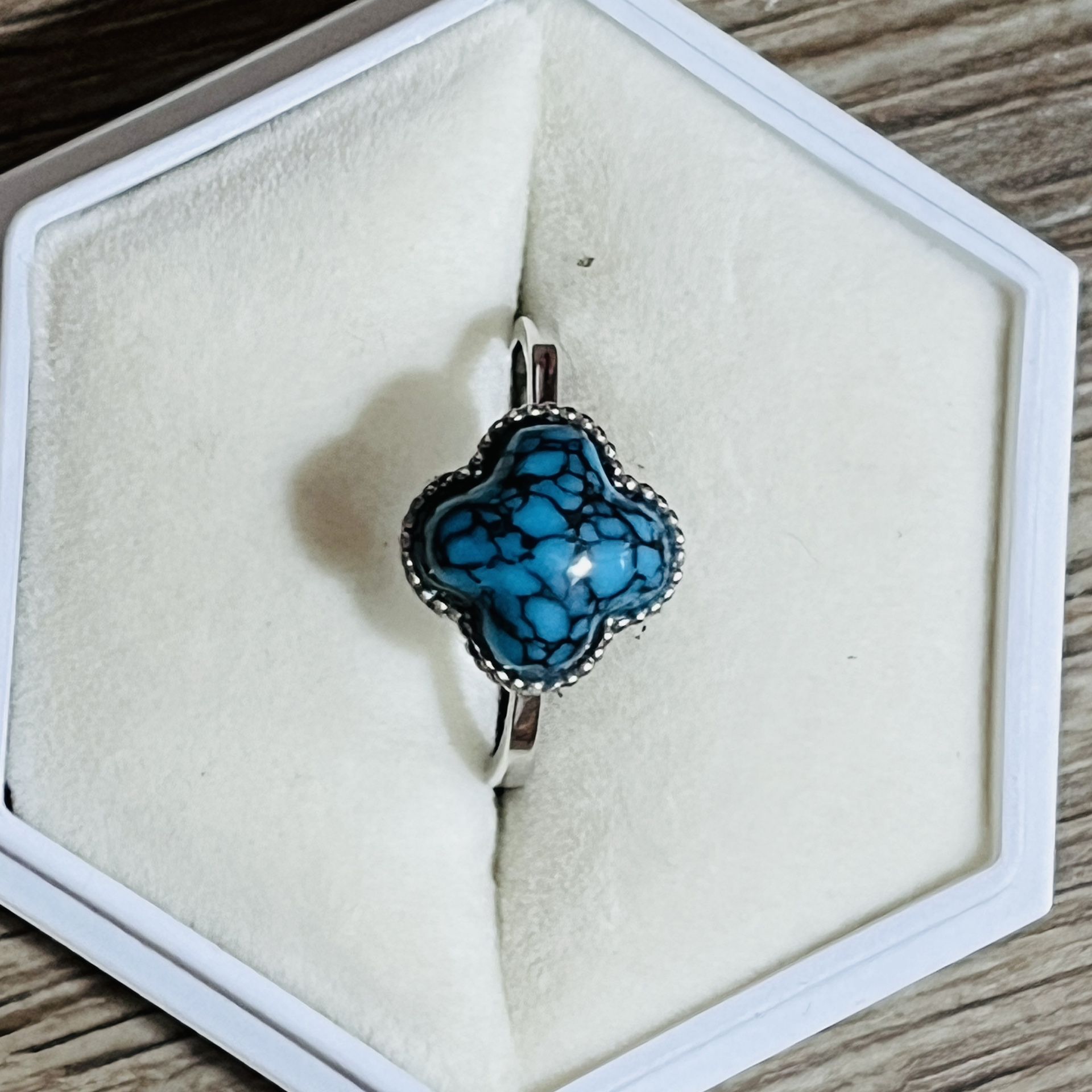 Natural Gemstone Spider Web Turquoise Ring Handmade Four Leaf Clover Jewelry 