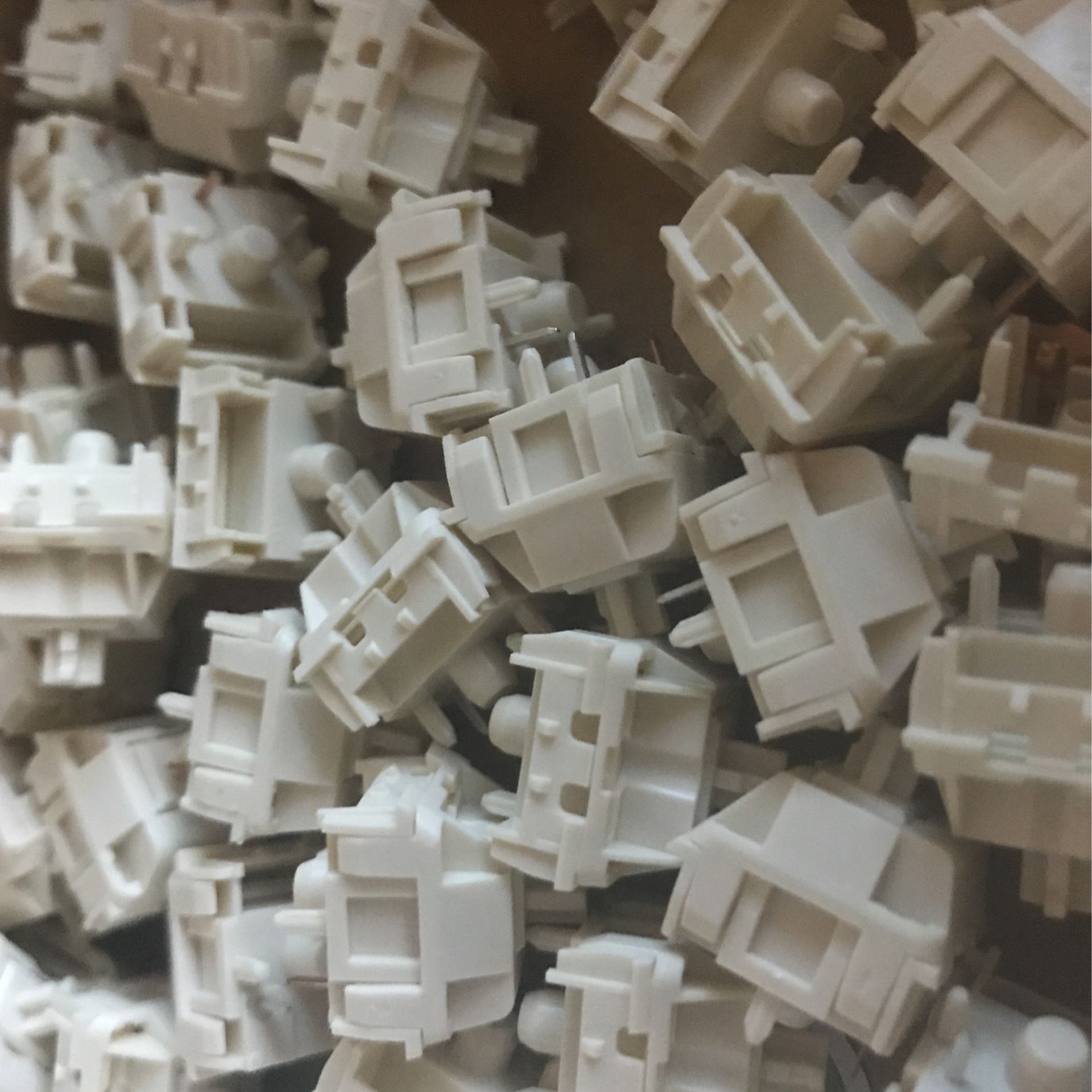 Lubed Novelkey Cream Switches (70) Pickup Or Ship