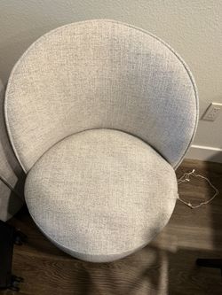 Swivel Accent Chair 