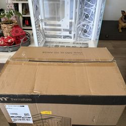 Thermaltake View 380 XL PC Case