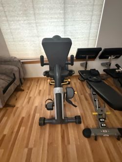 Rt seated trainer bike