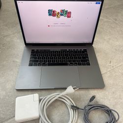 MacBook Pro 15,4 Touch Bar 