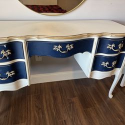 Antique desk/vanity