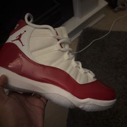 Brand new cherry 11’s