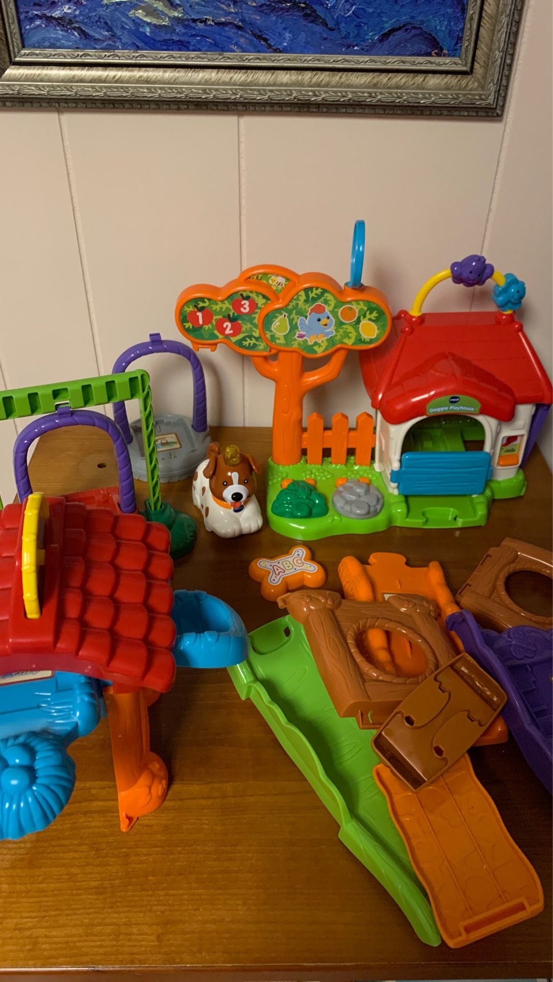 Vtech smart singing talking animals and their homes