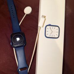 Apple Watch  Series 7