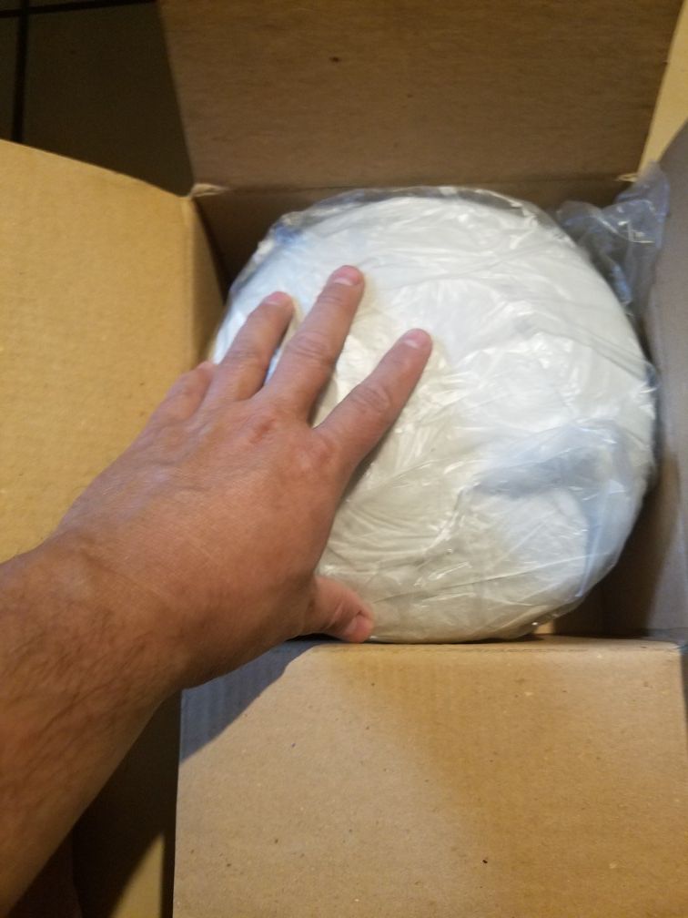 Vintage Metal Picnic Ware - 3 Pots & 1 Skillet